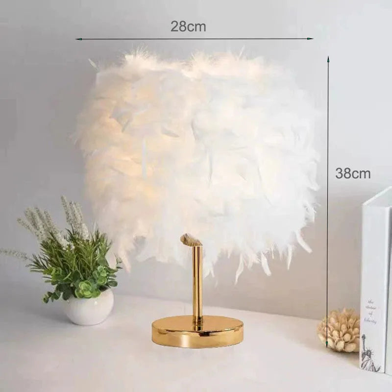 Romantic Feather Table Lamp