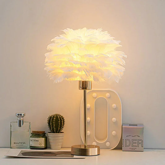 Nordic  Feather Table Lamp Romantic